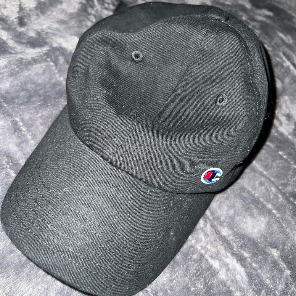 Champion Dad hat 🧢